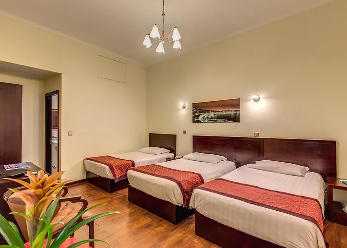 New Albatros Checkin Portafortuna Guesth House